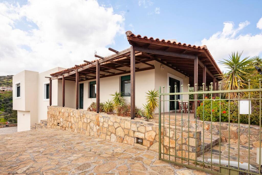 Luxury Villa In Agios Nikolaos With Private Pool Esterno foto